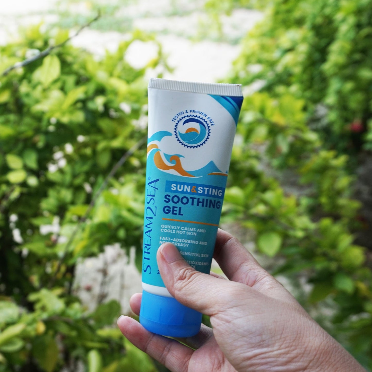 Sun & Sting Soothing Gel