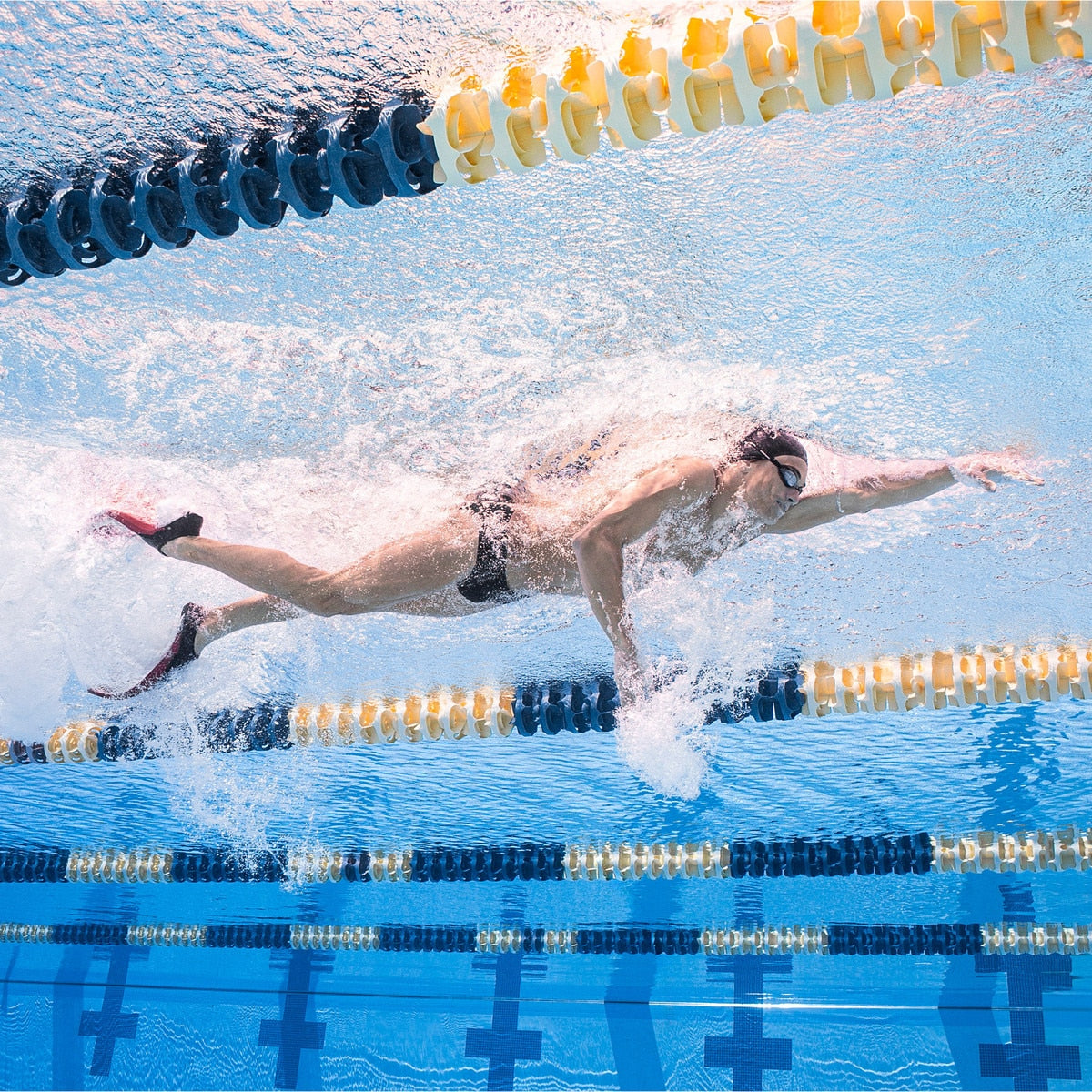 FINIS Long Floating Swim Fins