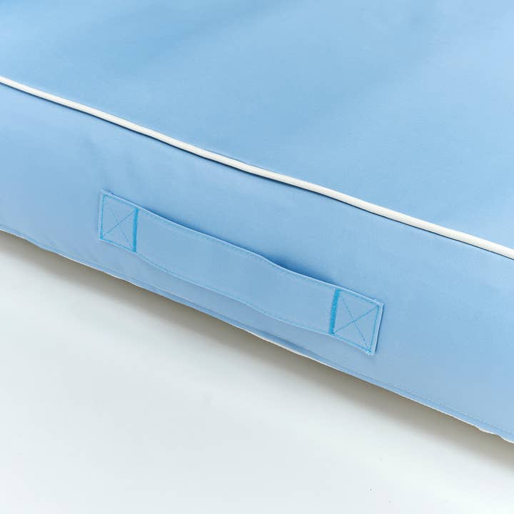 Sunnylife - Wholesale Inflatables - Luxe Lounger La Mer Med Blue5