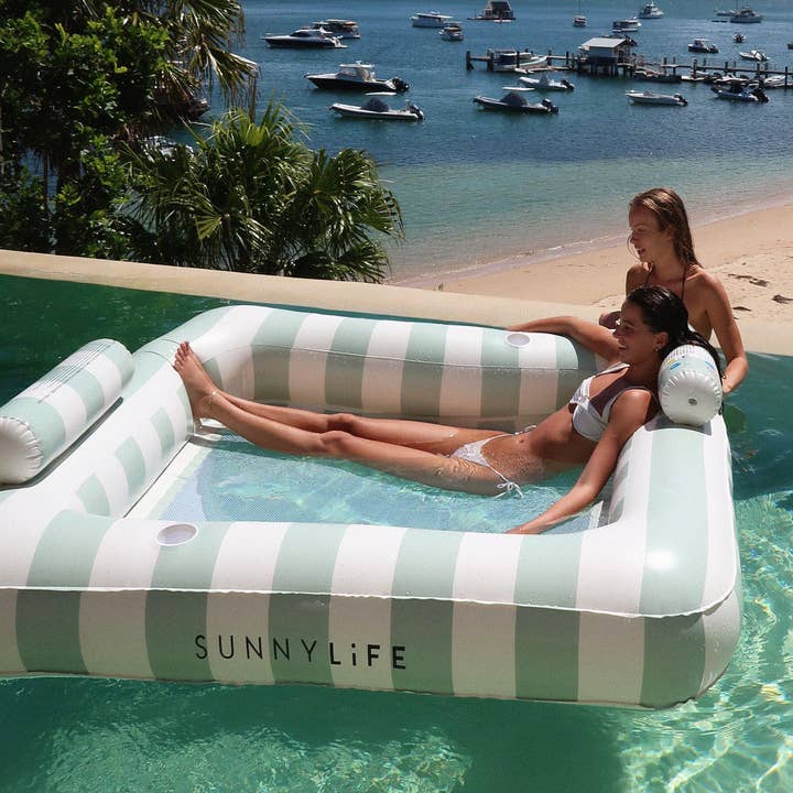 Sunnylife - Wholesale Inflatables - Deluxe Twin Hammock The Vacay Soft Olive4