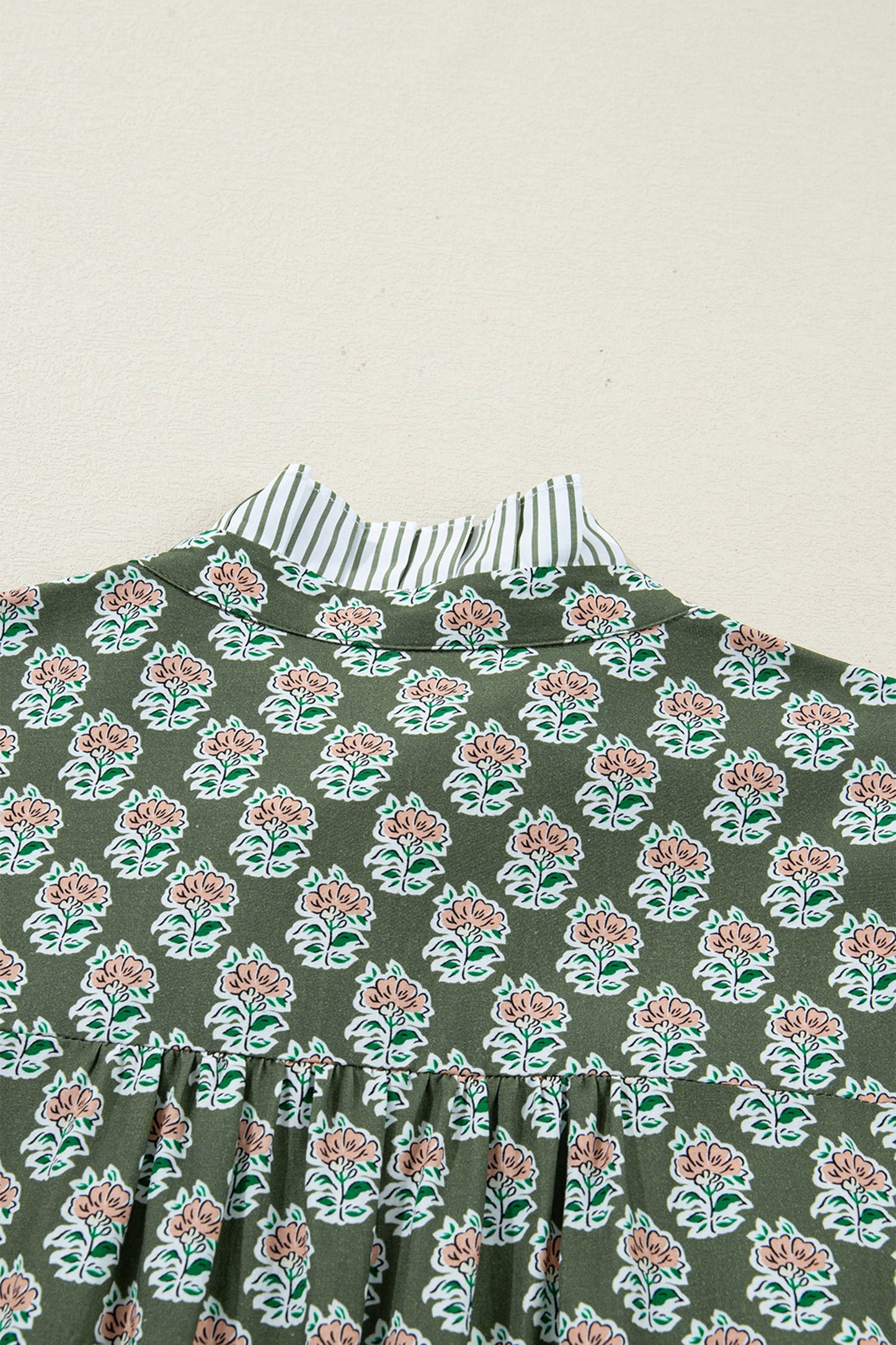Green Contrast Striped Frilled Collar 3/4 Sleeve Plus Size Floral Dress