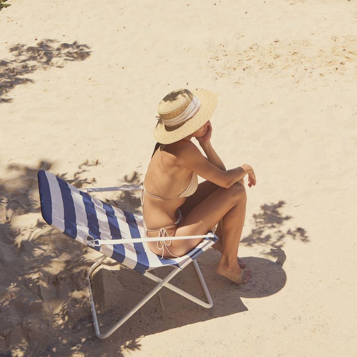 Sunnylife - Wholesale Beach Accessories - Sun Chair Marine Stripe4