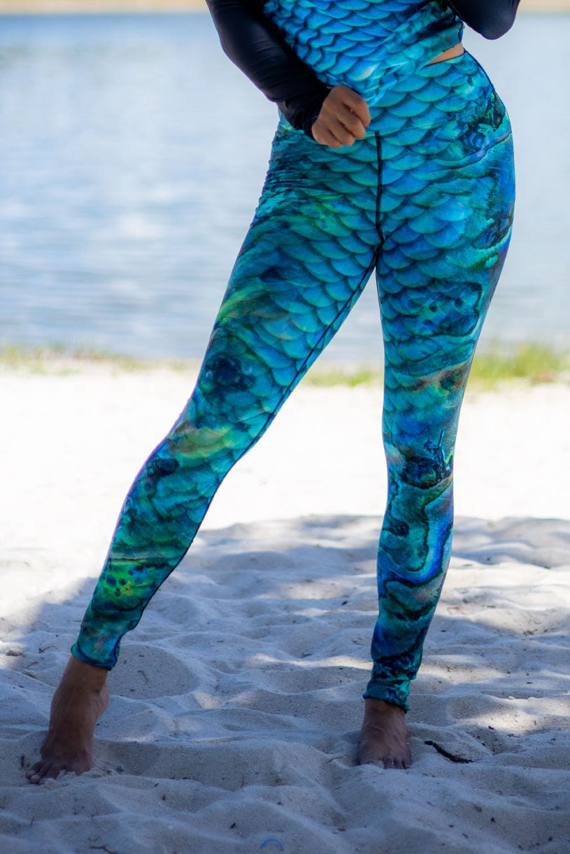 Abalone Scales Dive & Snorkel Leggings