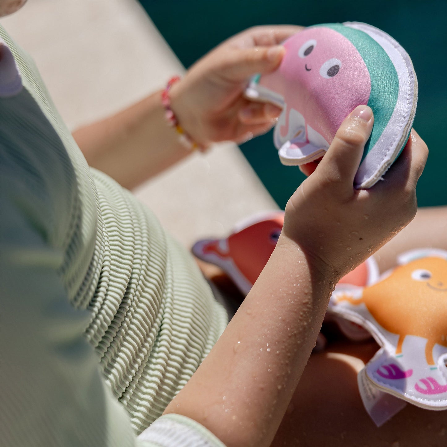 Dive Buddies - Poppy the Peach Set of 6