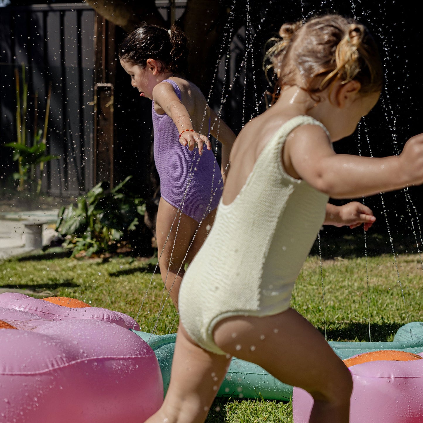 Inflatable Sprinkler - Poppy the Peach