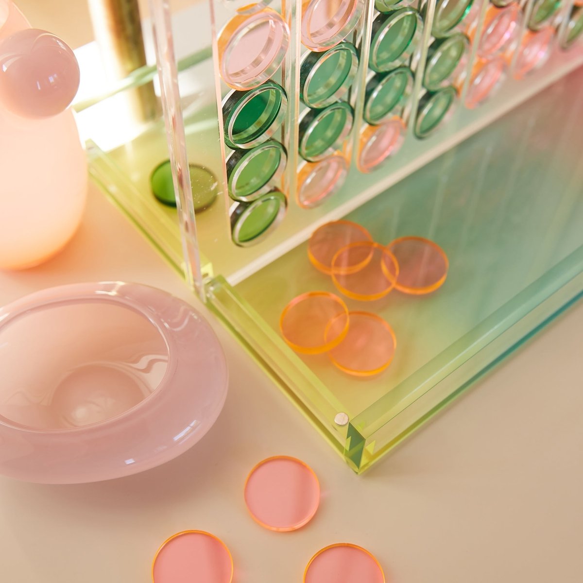 Lucite 4 in a Row - Ombre