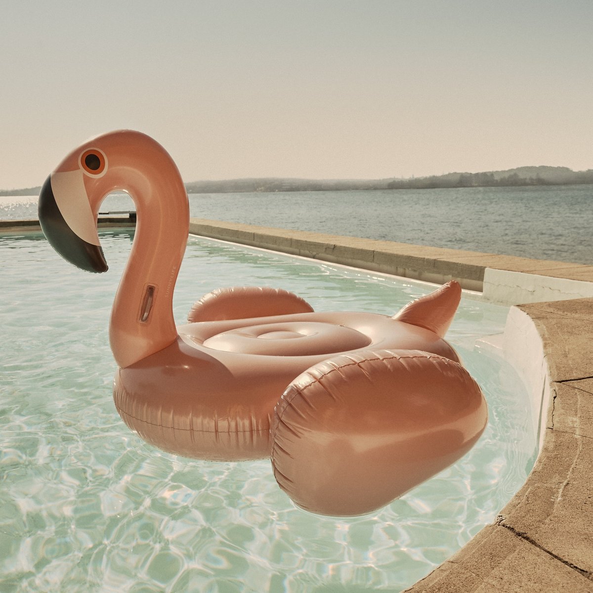 Luxe Ride-On Flamingo Float - Rose Gold
