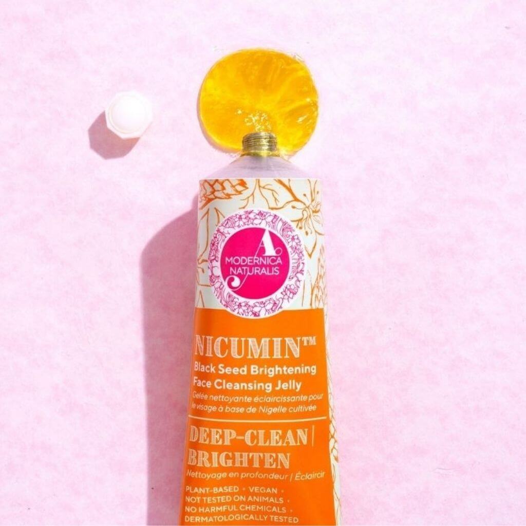 Nicumin Black Seed Brightening Face Cleansing Jelly - With Potent Extracts of Kalonji Seed, Licorice and Saffron Enriched With Niacinamide