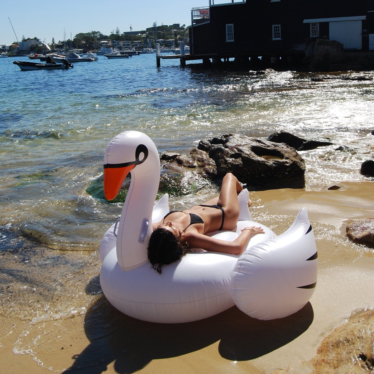 Original Luxe Ride-On Float Swan - White